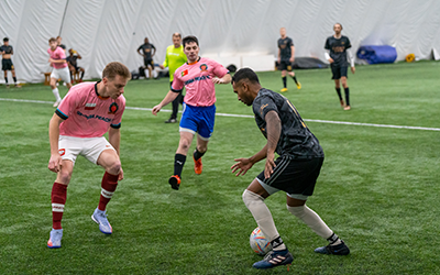 men soccer 400x250 men soccer 400x250